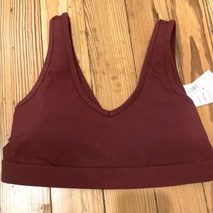 NWT Medium Old Navy sports bra